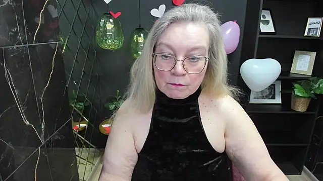 Snapshot of NataliMellow chatting on 02-16-25, 01:05 NataliMellow online show from 02-16-25, 01:05