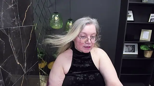 Snapshot of NataliMellow chatting on 02-23-25, 07:17 NataliMellow online show from 02-23-25, 07:17