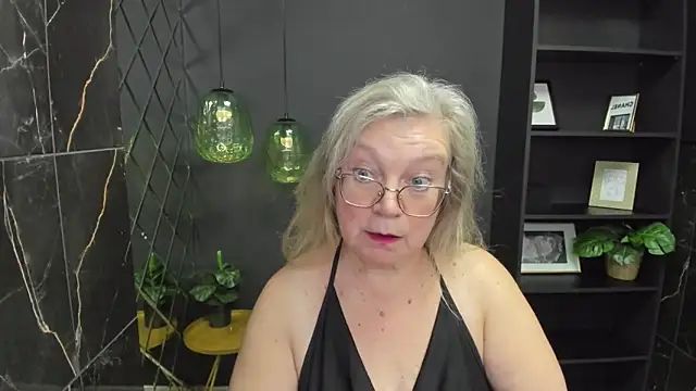 Snapshot of NataliMellow chatting on 10-03-25, 01:08 NataliMellow online show from 10-03-25, 01:08