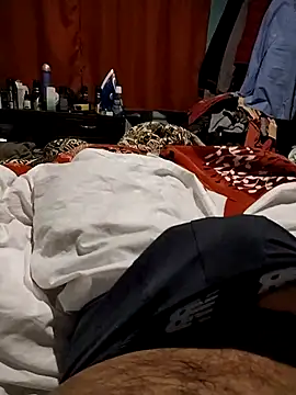 Snapshot of gusaven chatting on 03-11-25, 10:07 gusaven online show from 03-11-25, 10:07