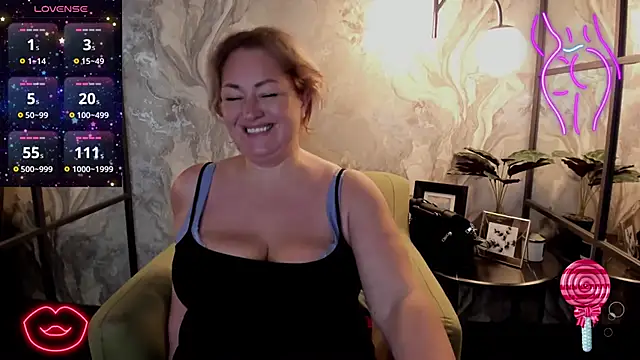 Snapshot of JenniferLight chatting on 03-01-25, 05:49 JenniferLight online show from 03-01-25, 05:49