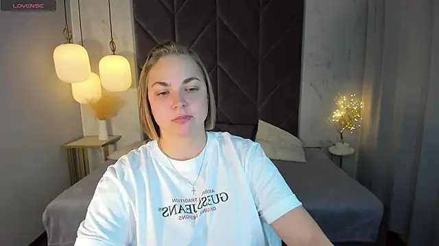 TataArdent online show from 12-19-24, 08:23