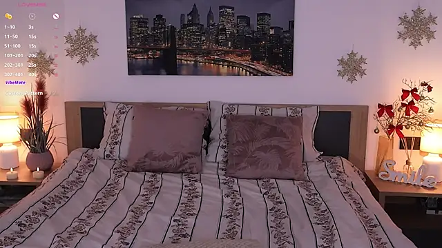 Snapshot of Leila__Sweet chatting on 12-31-24, 11:53 Leila Sweet online show from 12-31-24, 11:53