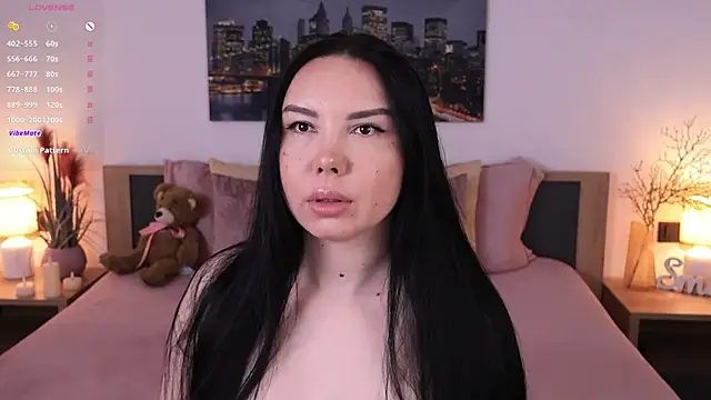 Snapshot of Leila__Sweet chatting on 03-15-25, 08:15 Leila Sweet online show from 03-15-25, 08:15