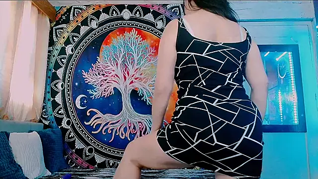 Snapshot of indica_me chatting on 03-13-25, 12:35 indica me online show from 03-13-25, 12:35