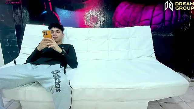 AmazingPartys online show from 03-02-26, 07:32