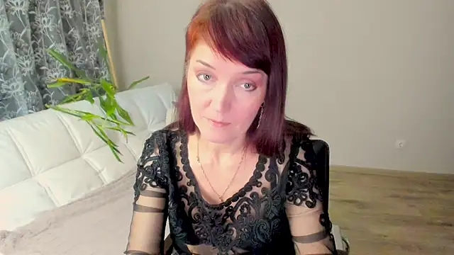 Snapshot of Fritha chatting on 01-07-25, 10:52 Fritha online show from 01-07-25, 10:52