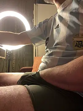 Snapshot of MarkReeds chatting on 01-25-25, 05:30 MarkReeds online show from 01-25-25, 05:30