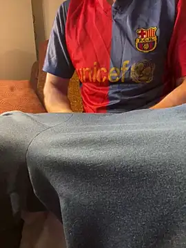 Snapshot of MarkReeds chatting on 02-16-25, 05:59 MarkReeds online show from 02-16-25, 05:59