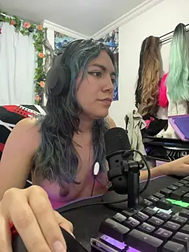 VaioletUwU online show from 03-09-26, 03:21