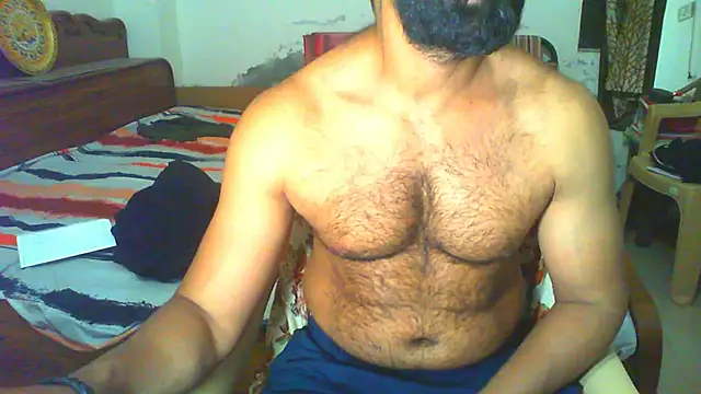 Snapshot of Vbestshow chatting on 05-15-26, 12:12 Vbestshow online show from 05-15-26, 12:12