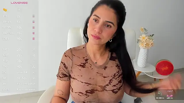 renata t  online show from 10-09-25, 08:18