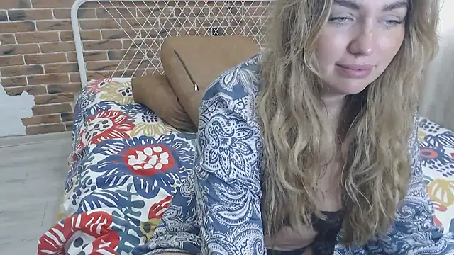 Snapshot of xxkristinaxx chatting on 02-24-25, 10:48 xxkristinaxx online show from 02-24-25, 10:48