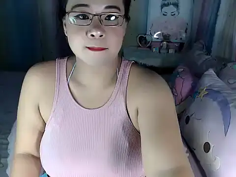 hersheykisses07 online show from 02-22-26, 03:18