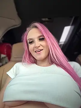 Snapshot of _Rapunzel_ chatting on 11-27-25, 10:56 Rapunzel online show from 11-27-25, 10:56