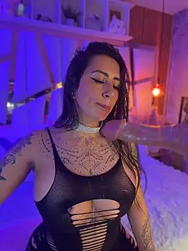 Snapshot of Tattooed_spittingdoll chatting on 05-20-26, 04:46 Tattooed spittingdoll online show from 05-20-26, 04:46