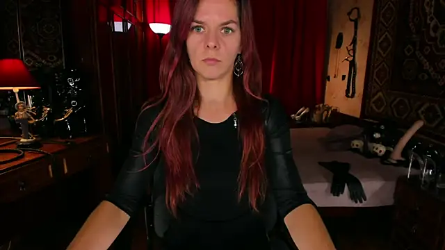 MargoTigress online show from 10-24-25, 09:28