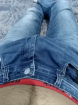 Snapshot of Babyucum4me chatting on 12-08-24, 07:54 Babyucum4me online show from 12-08-24, 07:54