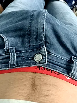 Snapshot of Babyucum4me chatting on 12-22-24, 05:23 Babyucum4me online show from 12-22-24, 05:23