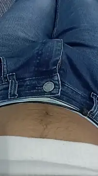 Snapshot of Babyucum4me chatting on 12-23-24, 11:25 Babyucum4me online show from 12-23-24, 11:25