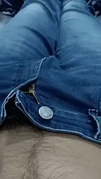 Snapshot of Babyucum4me chatting on 12-24-24, 07:44 Babyucum4me online show from 12-24-24, 07:44