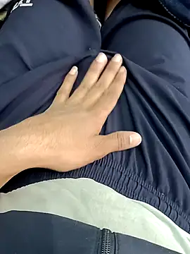 Snapshot of Babyucum4me chatting on 12-25-24, 11:00 Babyucum4me online show from 12-25-24, 11:00