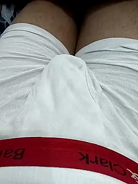 Snapshot of Babyucum4me chatting on 12-28-24, 04:52 Babyucum4me online show from 12-28-24, 04:52