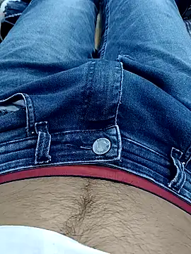 Snapshot of Babyucum4me chatting on 02-10-25, 05:30 Babyucum4me online show from 02-10-25, 05:30