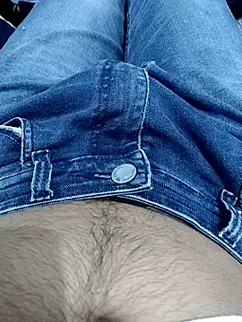 Snapshot of Babyucum4me chatting on 02-11-25, 06:01 Babyucum4me online show from 02-11-25, 06:01