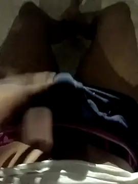 Snapshot of Babyucum4me chatting on 09-27-25, 07:52 Babyucum4me online show from 09-27-25, 07:52