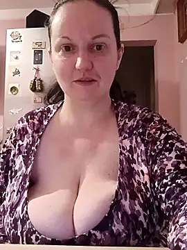 BustyLadyAlma online show from 01-19-26, 06:28