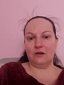 BustyLadyAlma online show from 04-25-26, 06:38