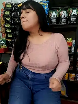 Snapshot of Kalani_Engel chatting on 02-01-25, 07:55 Kalani Engel online show from 02-01-25, 07:55