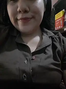 Snapshot of Kalani_Engel chatting on 11-09-25, 03:49 Kalani Engel online show from 11-09-25, 03:49