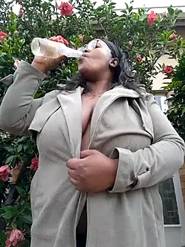 SWEETDOLLY29XX online show from 01-17-25, 09:17