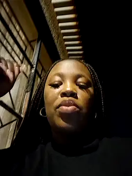 SWEETDOLLY29XX online show from 03-22-25, 06:03