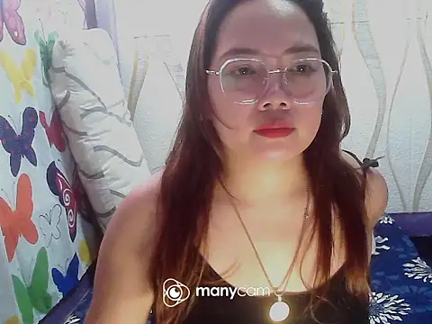 BURBERRY69 online show from 10-02-25, 12:39