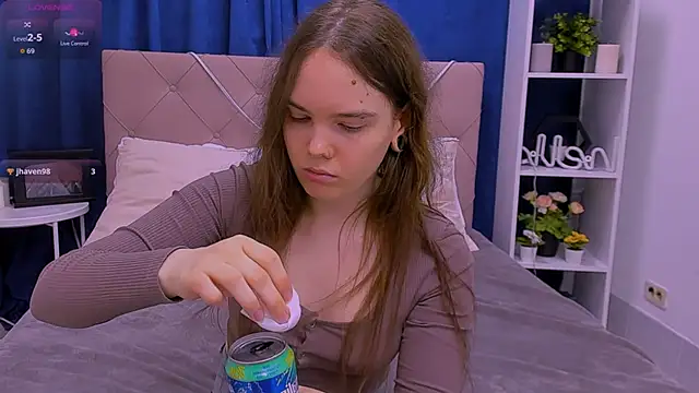 Janie JJ Curvie online show from 02-01-26, 01:15