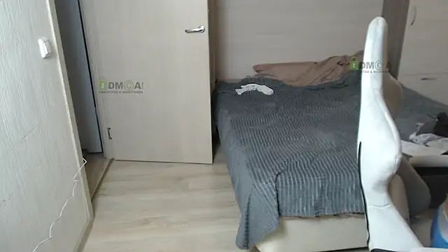 Sunny-Girl1 online show from 02-19-25, 03:16