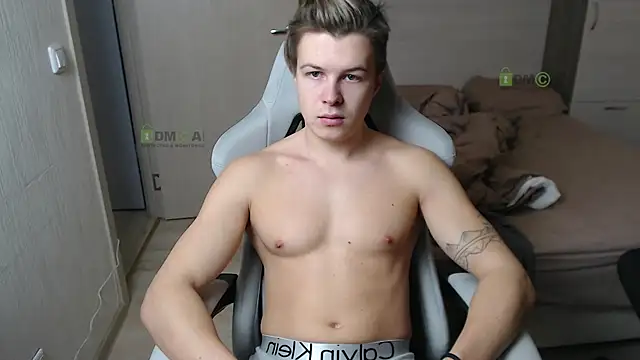 Sunny-Girl1 online show from 03-06-25, 06:19