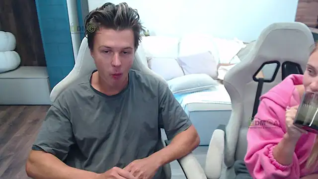 Sunny-Girl1 online show from 10-01-25, 07:58