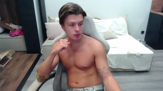 Sunny-Girl1 online show from 10-11-25, 05:44