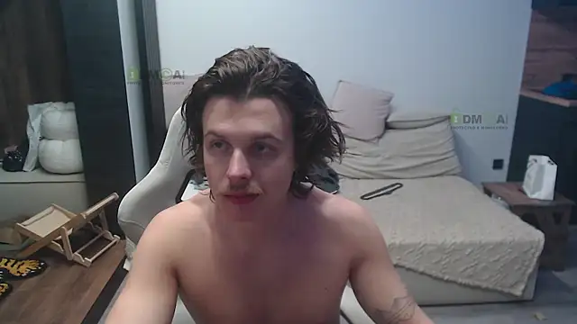 Sunny-Girl1 online show from 04-12-26, 06:13