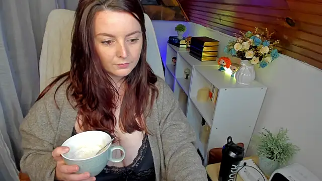 ErinMarshall online show from 02-12-25, 04:00