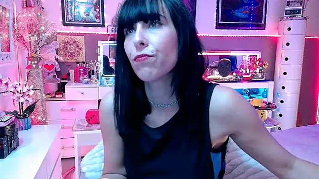 misscectito13 online show from 11-16-25, 02:28