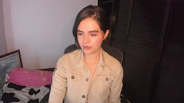 mia collins x online show from 09-11-25, 08:31