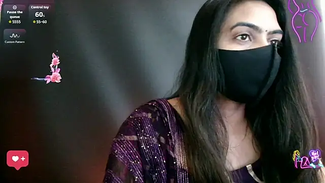Snapshot of DesiZoya chatting on 05-02-26, 05:23 DesiZoya online show from 05-02-26, 05:23