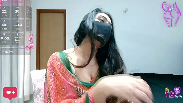 Snapshot of DesiZoya chatting on 05-07-26, 04:51 DesiZoya online show from 05-07-26, 04:51