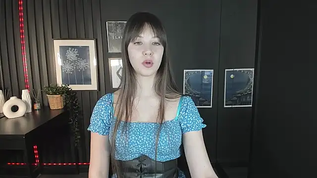 ElizaMild online show from 01-23-25, 07:40