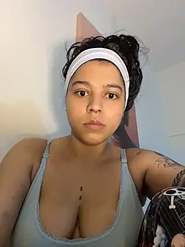 Naiara sex online show from 04-24-26, 05:54